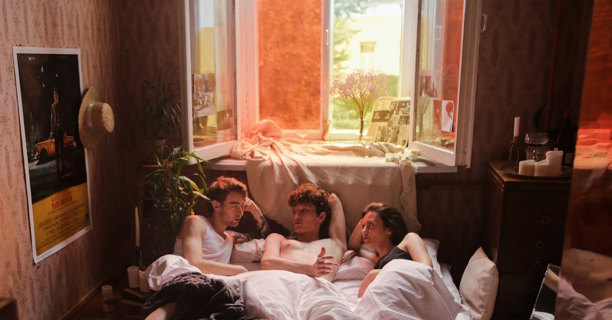 How to Use Active Listening to Enhance Emotional Connection